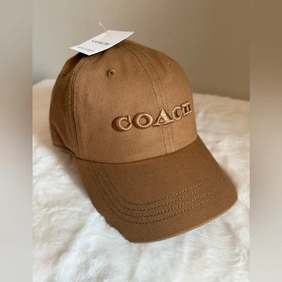 Coach Women’s NWT’s Embroidered Baseball Cap “Light Saddle” - Picture 1 of 5